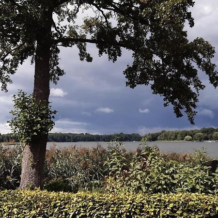 Bungalow Idylle Am See Нойрупин Екстериор снимка