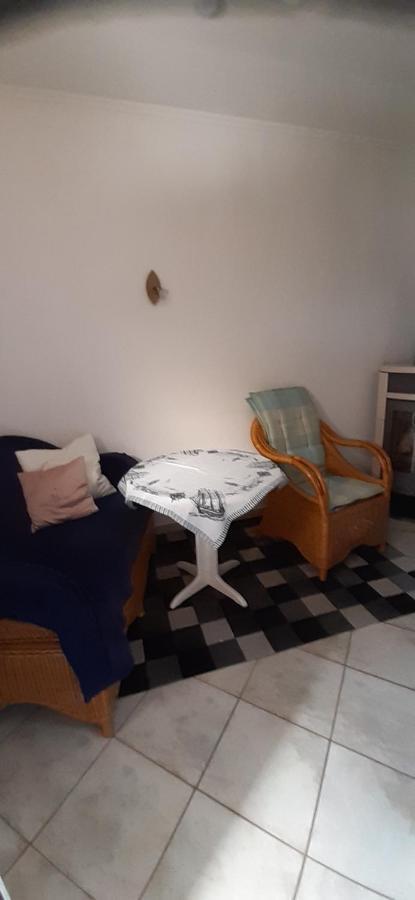 Bungalow Idylle Am See Нойрупин Екстериор снимка