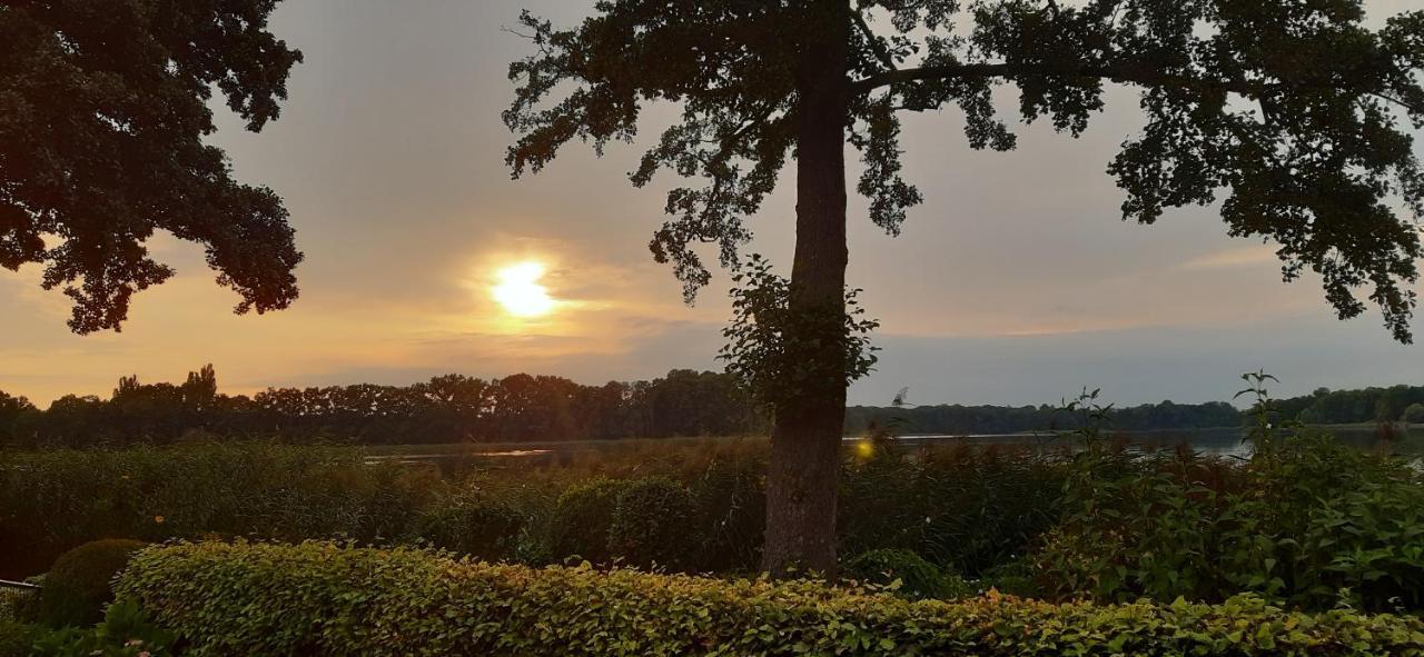 Bungalow Idylle Am See Нойрупин Екстериор снимка