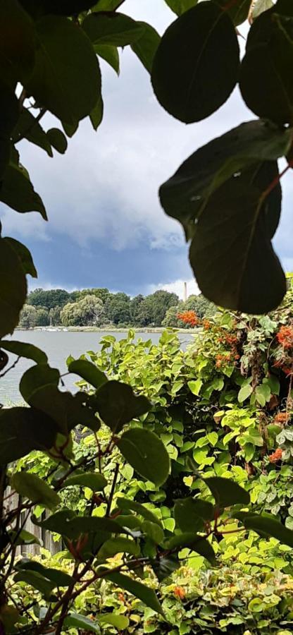 Bungalow Idylle Am See Нойрупин Екстериор снимка