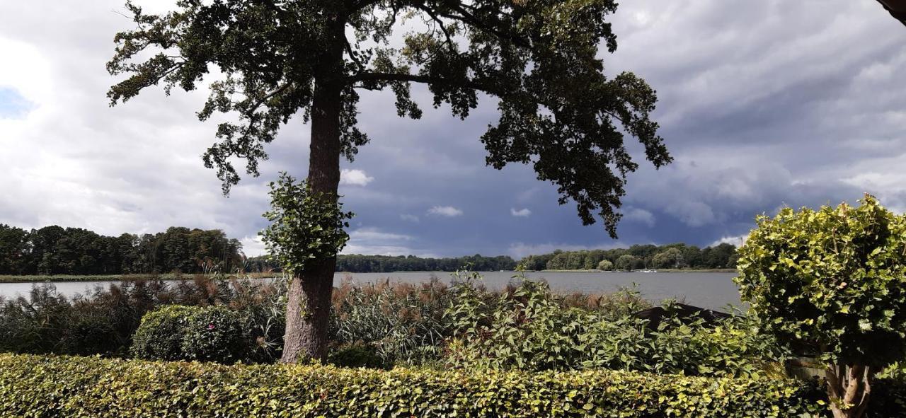 Bungalow Idylle Am See Нойрупин Екстериор снимка